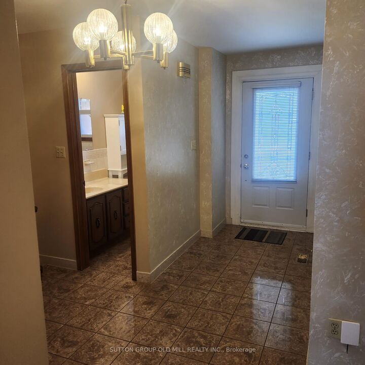 Property Photo:  194 Beta Street  ON M8W 4H6 