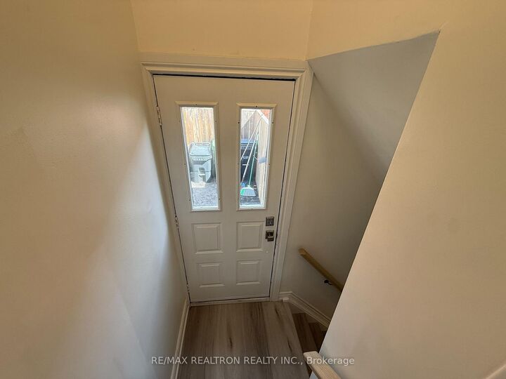Property Photo:  30 Japonica Road Basement  ON M1R 4S2 