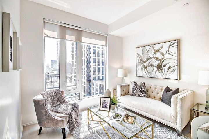 Property Photo: 68 Shuter Street 703 ON M5B 1B1