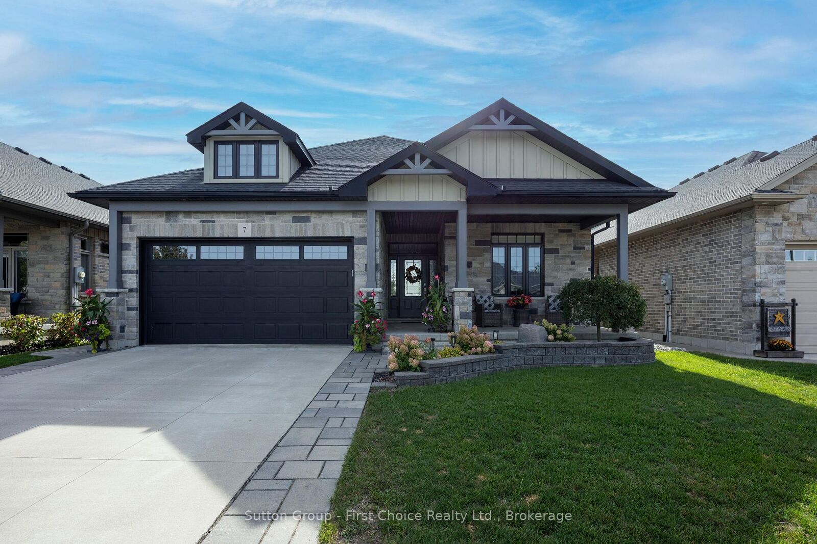 Property Photo:  7 Culliton Street  ON N5A 0G2 