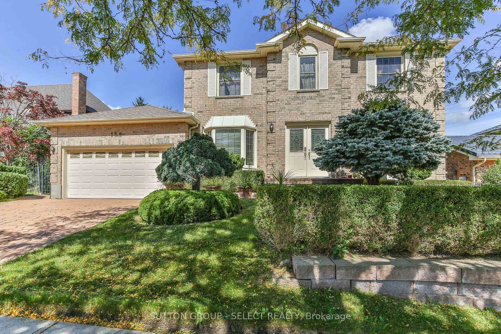Property Photo:  158 Ambleside Drive  ON N6G 4P4 