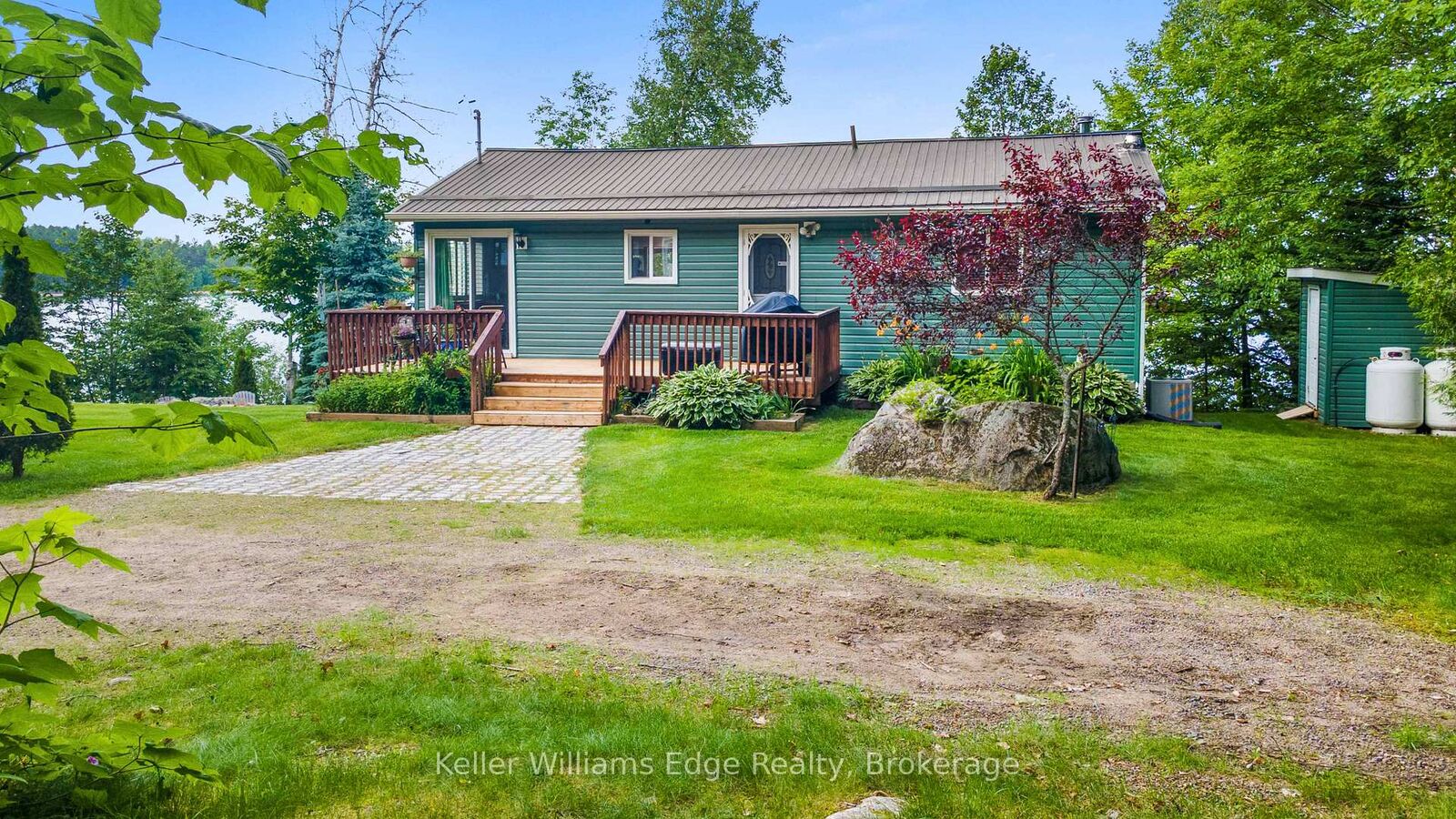 Property Photo: 1128 Kamaniskeg Lake Road ON K0J 1L0