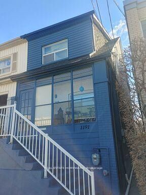 Property Photo: 1191 Woodbine Avenue ON M4C 4E1