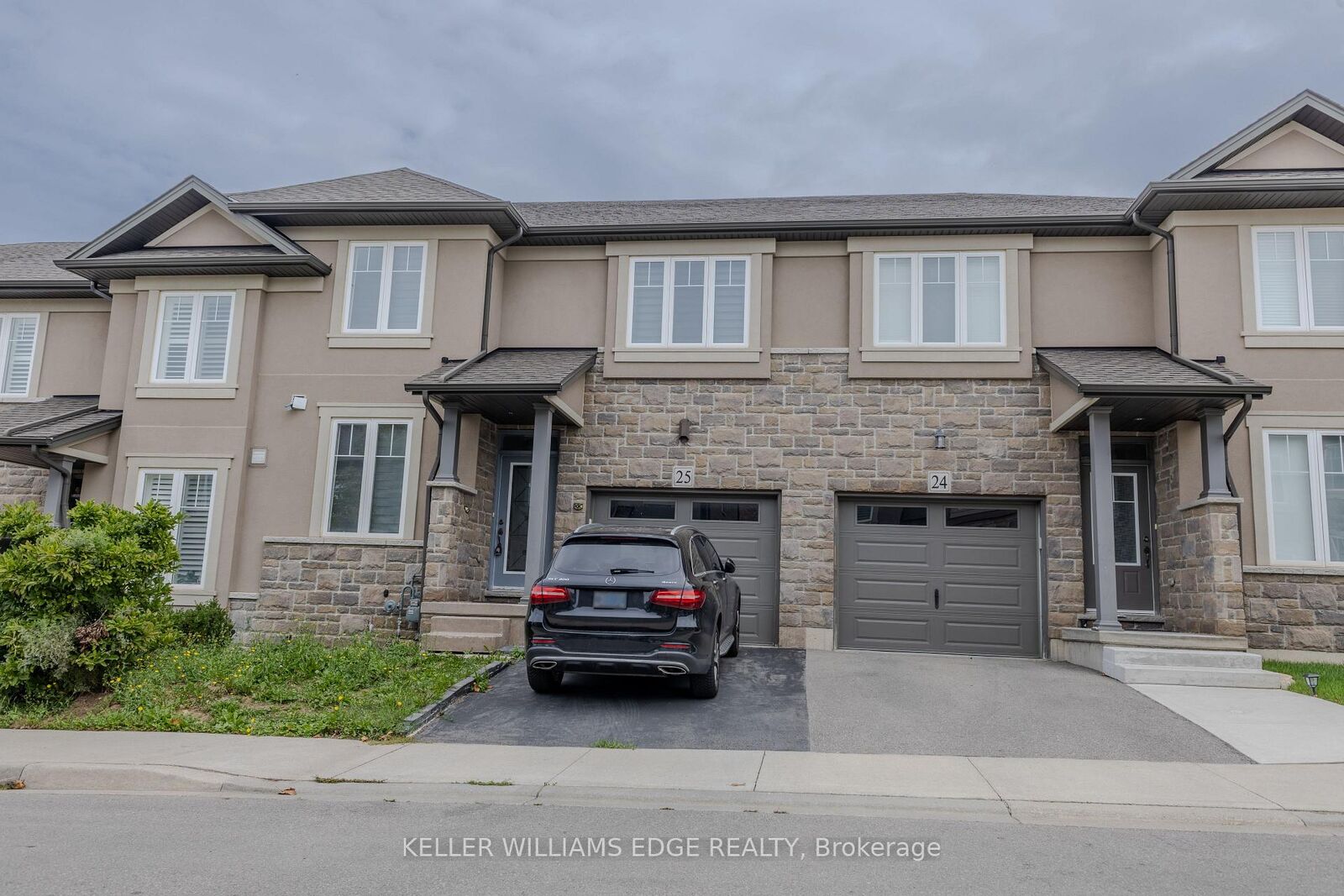 Property Photo:  120 Vineberg Drive #25  ON L8W 0B5 