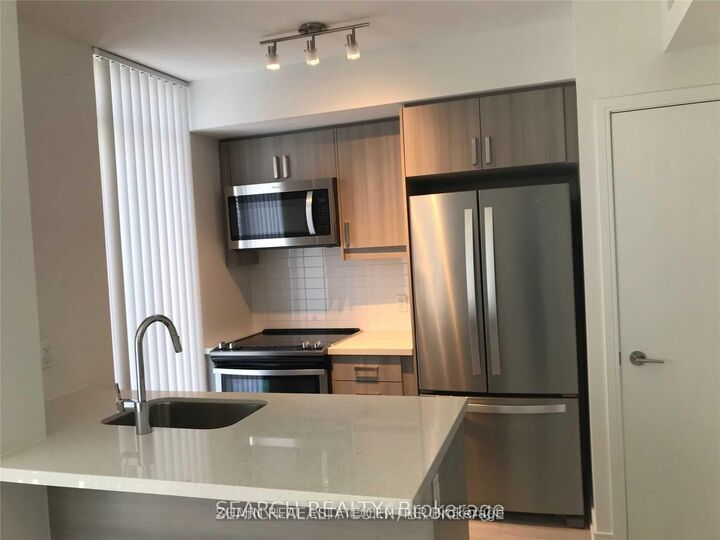 Property Photo:  50 Wellesley Street E 3801  ON M4Y 1G2 