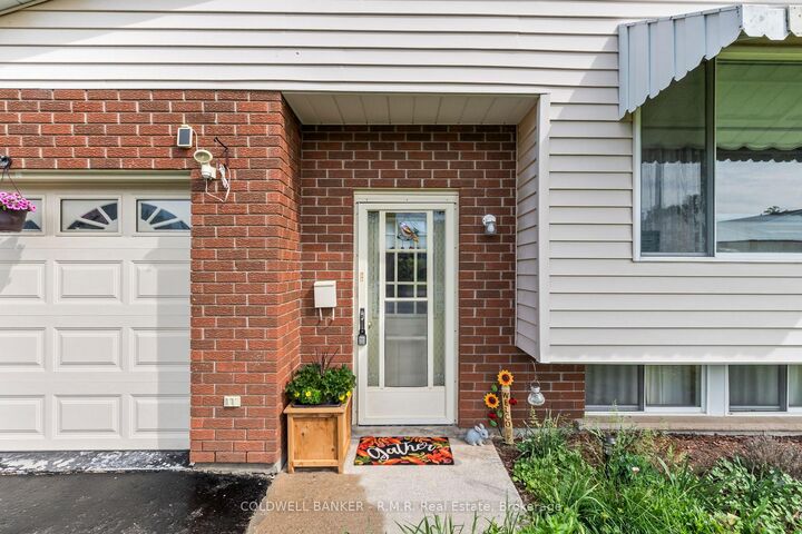 Property Photo:  224 Cider Lane  ON K0L 1L0 