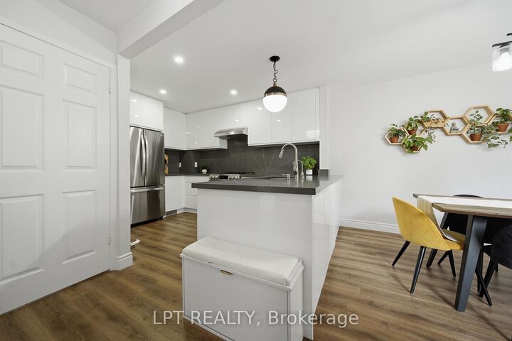 Property Photo: 155 Glovers Road 110 ON L1G 7A4
