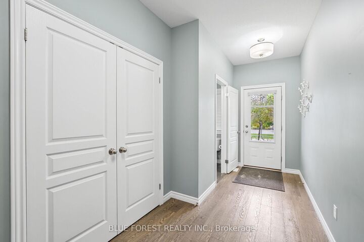 Property Photo:  1924 Cedarhollow Boulevard 135  ON N5X 0K3 