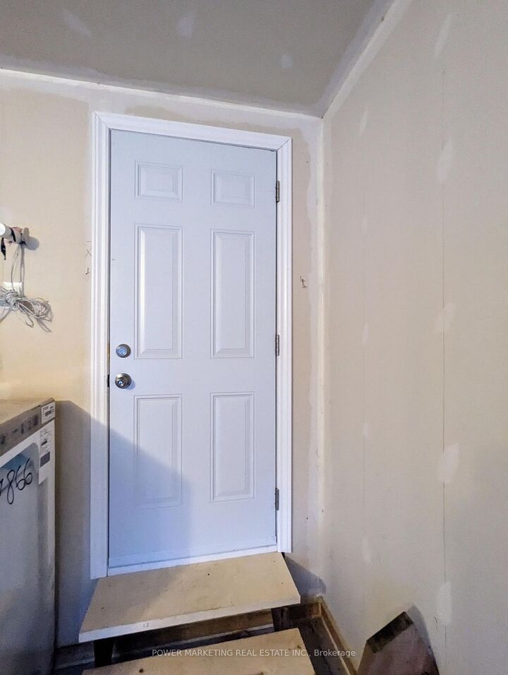 Property Photo:  208 Alex Polowin Avenue  ON K2J 6E8 