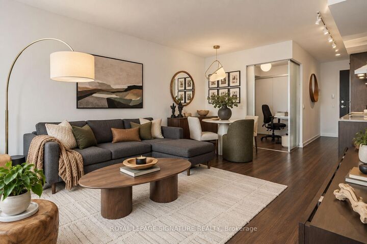 Property Photo:  87 Peter Street 1207  ON M5V 2G4 