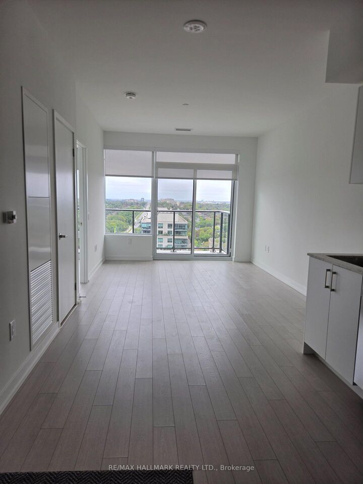 Property Photo:  4010 Eglinton Avenue 1801  ON M9A 0G6 