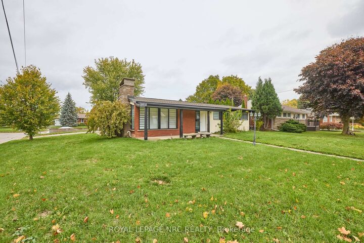 Property Photo: 6673 Huggins Street ON L2J 1H5