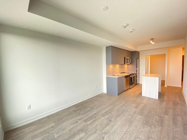Property Photo:  3 Rosewater Street 1110W  ON L4C 5T6 