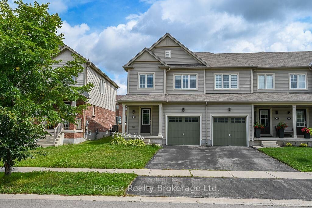 Property Photo: 113 English Lane ON N3T 0N8