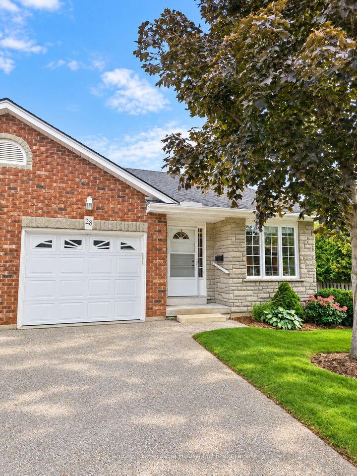 Property Photo:  928 Lorene Street 28  ON N4S 5N8 