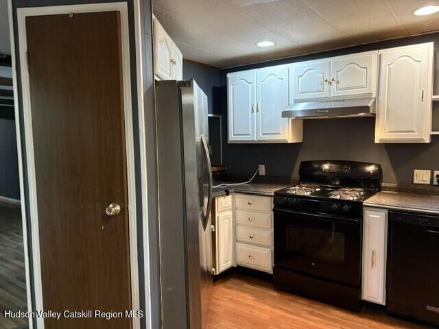 Property Photo:  661 Ulster Landing  NY 12477 