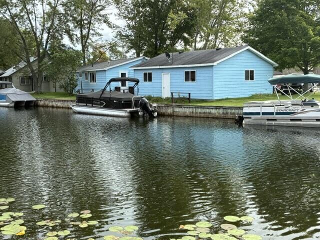 Property Photo: 12742 E Houghton Lake Drive MI 48629