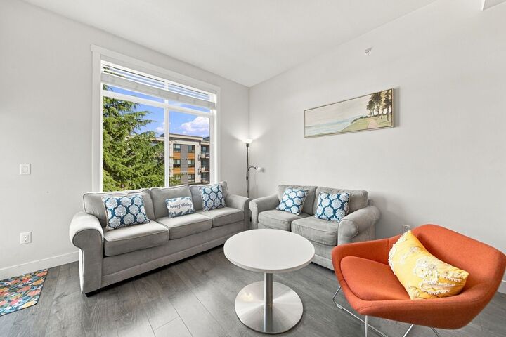 Property Photo:  20696 Eastleigh Crescent 517  BC V3A 0M3 