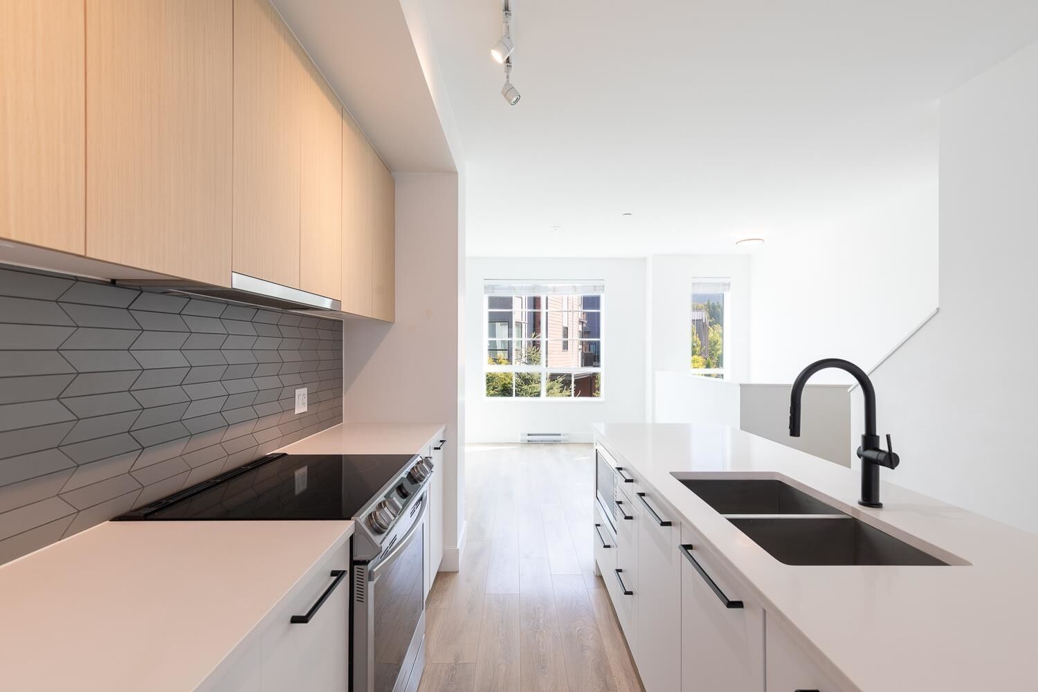 Property Photo: 38006 Fairwater Place BC V8B 2A1