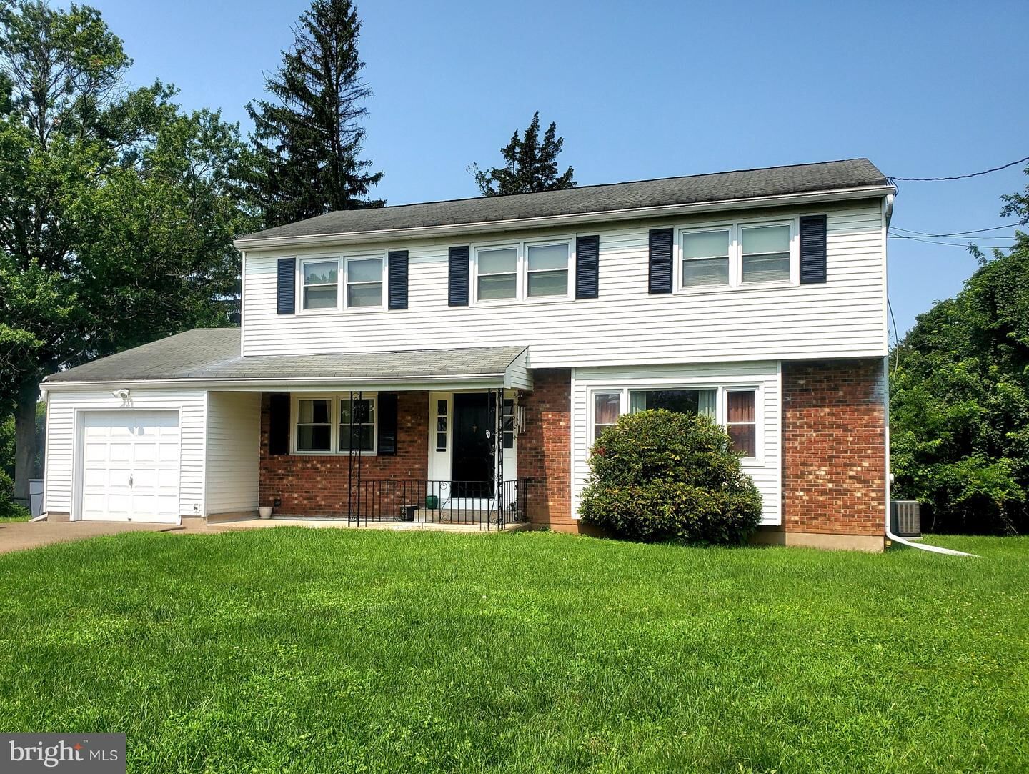 Property Photo: 65 Nancy Lane NJ 08638