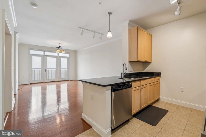 Property Photo: 1391 Pennsylvania Avenue SE 457 DC 20003