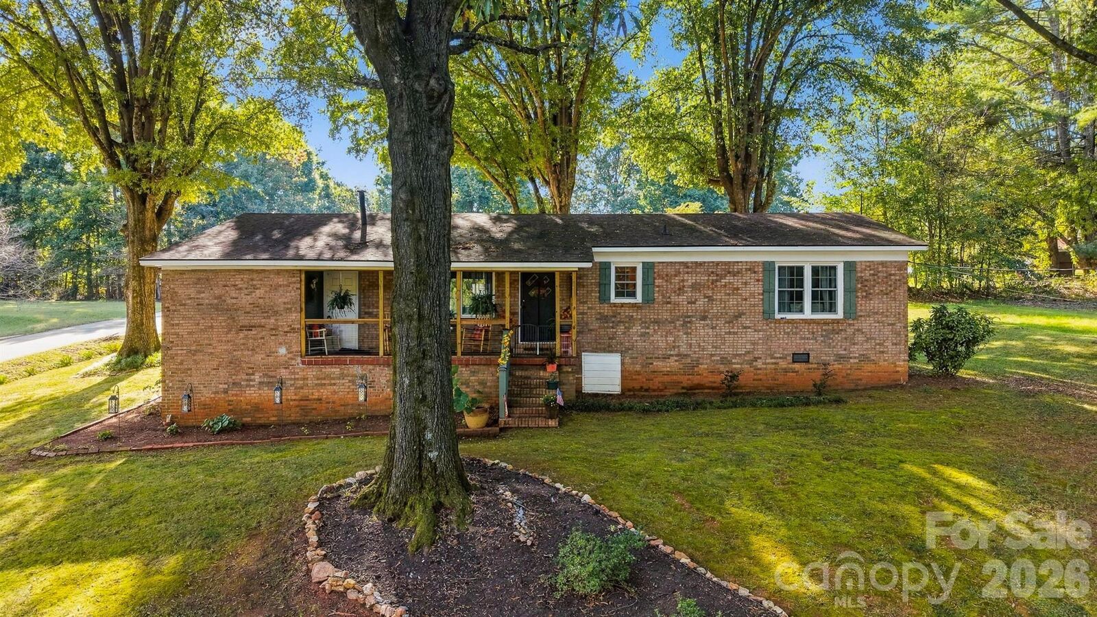 Property Photo:  1210 2nd Street SE  NC 28613 