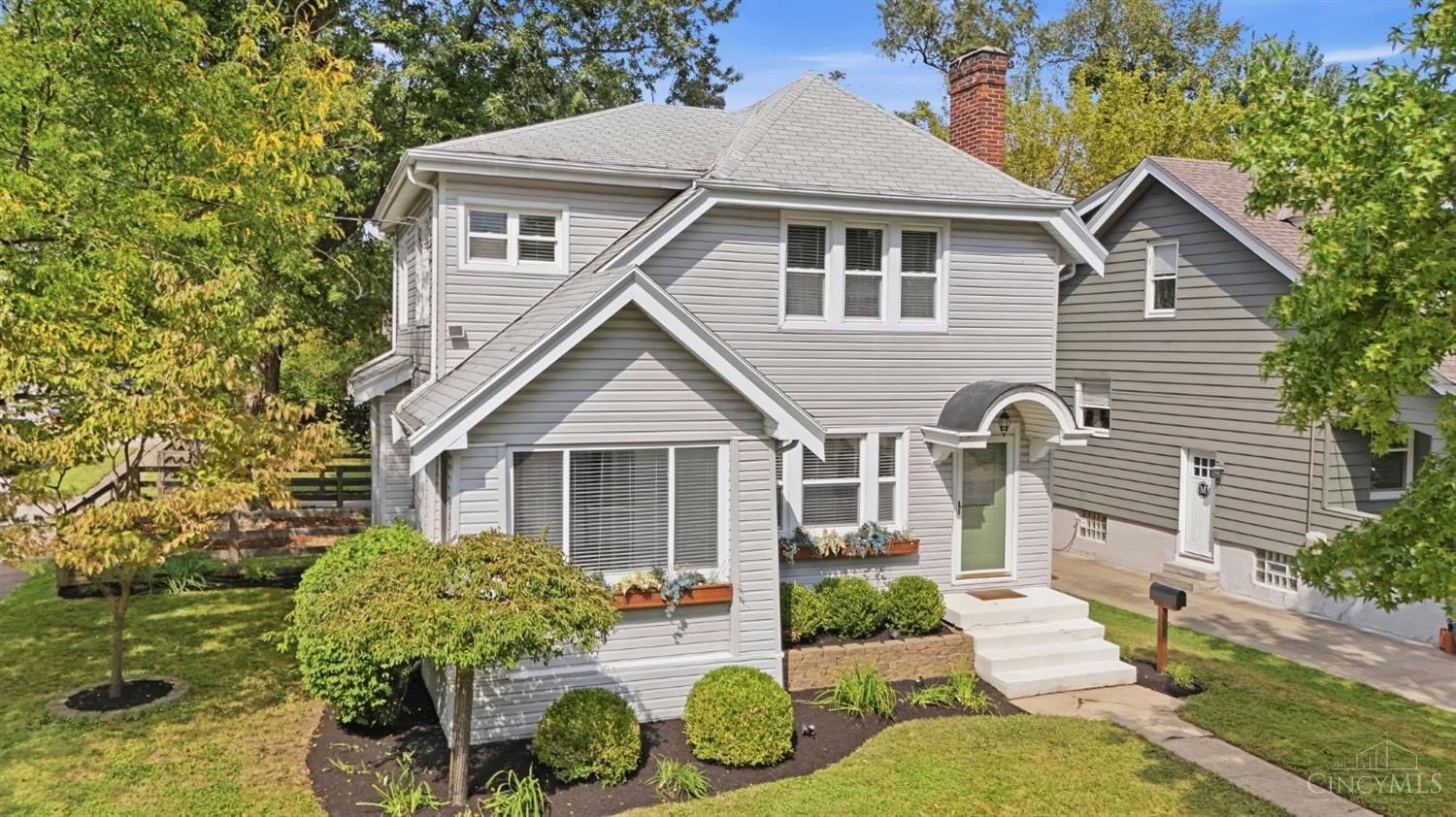 Property Photo: 6422 Welton Street OH 45213