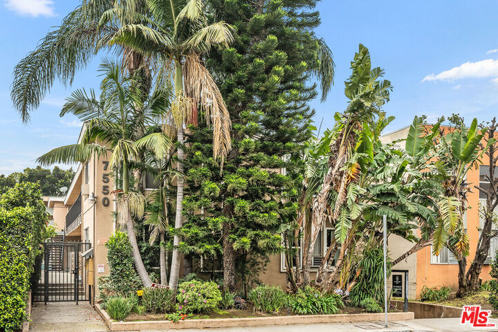 Property Photo:  7550 Fountain, Unit 9  CA 90046 