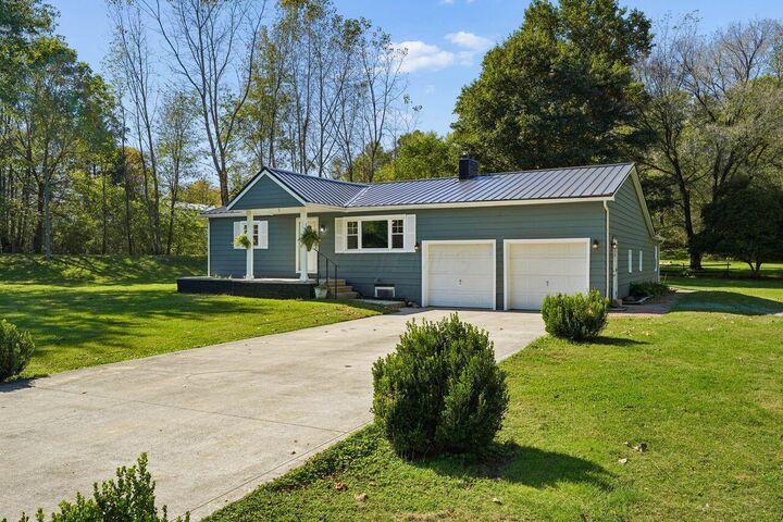 Property Photo:  6167 Lafayette Road  OH 43023 