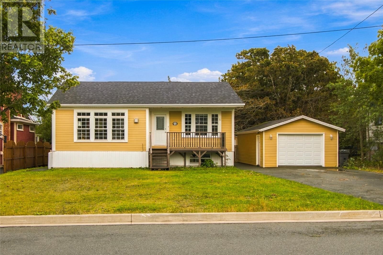 Property Photo:  55 Sunrise Avenue  NL A1N 1C2 
