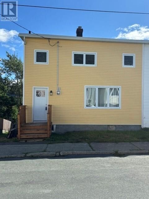 Property Photo:  27 McKay Street  NL A1E 1P3 