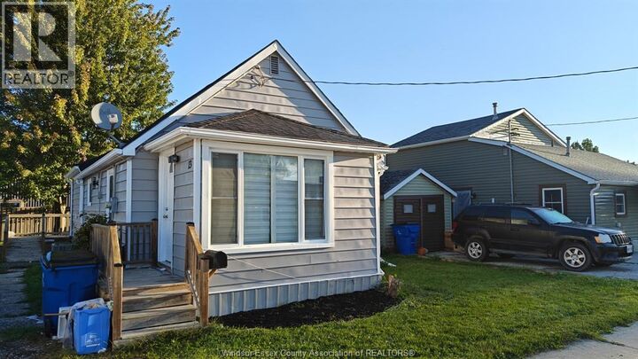 Property Photo:  13 Wills Street  ON N8A 1A1 