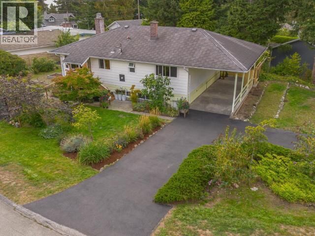 Property Photo:  7110 Tahsis Street  BC V8A 1G5 