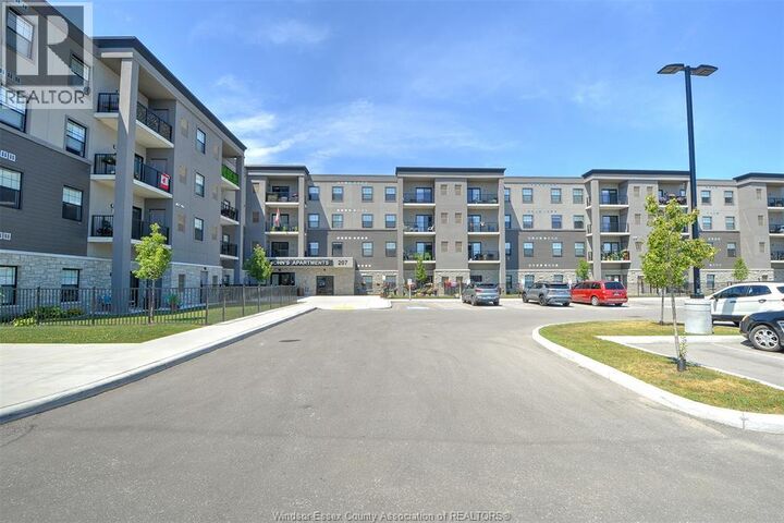 Property Photo:  207 Brock 106  ON N9V 2H3 