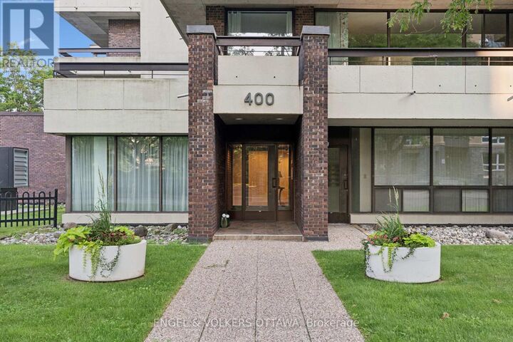 Property Photo:  400 Laurier Street East 8A  ON K1N 8Y2 