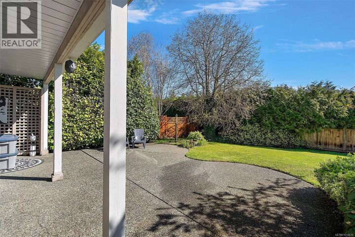 Property Photo: 10347 Bowerbank Road BC V8L 3L6