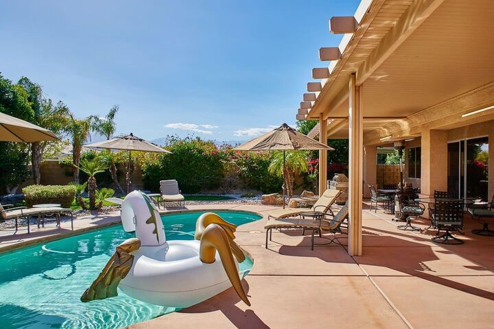 Property Photo: 74075 W Petunia Place CA 92211