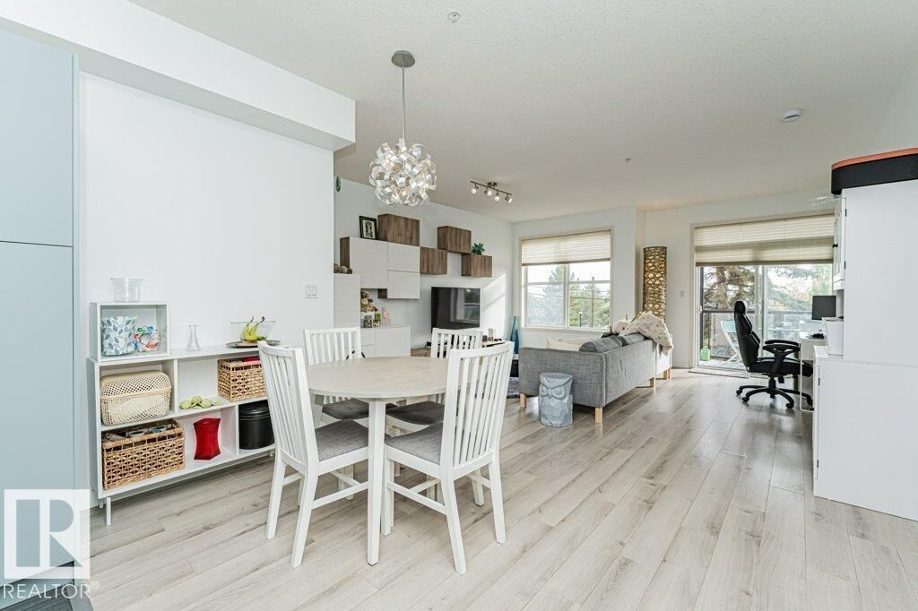 Property Photo:  9503 101 Avenue NW 202  AB T5H 4R1 