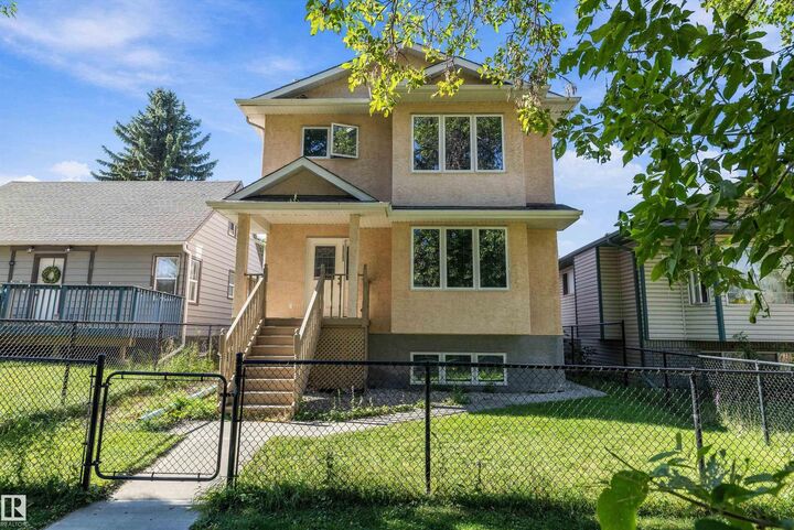 Property Photo:  12132 92 Street NW  AB T5G 1B2 