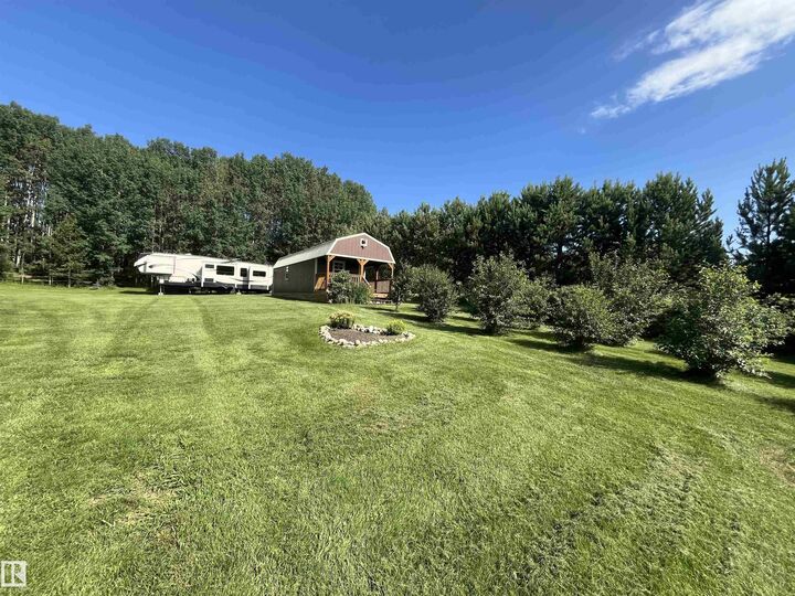 Property Photo:  2319 Twp Road 524 15  AB T7Y 3M5 