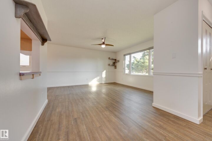 Property Photo:  9702 99A Avenue  AB T8R 1G6 