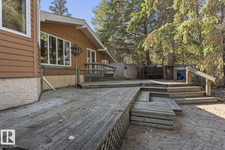 Property Photo:  61209 Rge Rd 465 421  AB T9N 2J6 