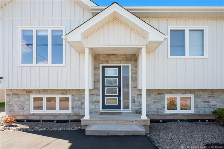 Photo de la propriété: 17 Robert Street NB E4P 0R2