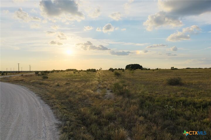 Property Photo:  204 W Rolling Oaks Drive  TX 76844 
