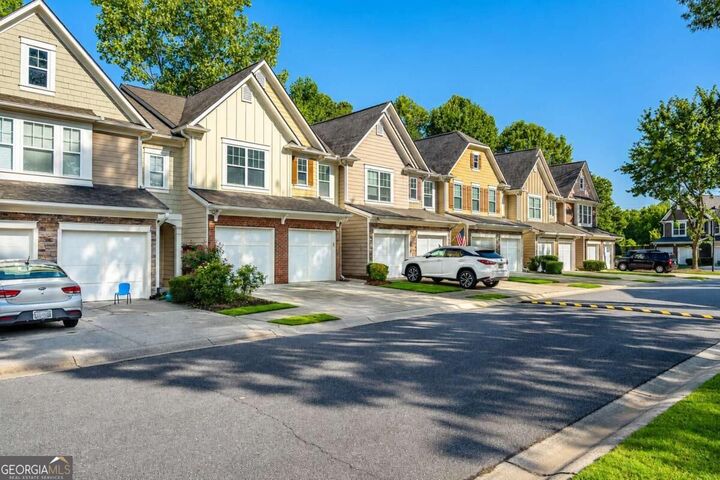 Property Photo:  2010 Ellison Way  GA 30152 