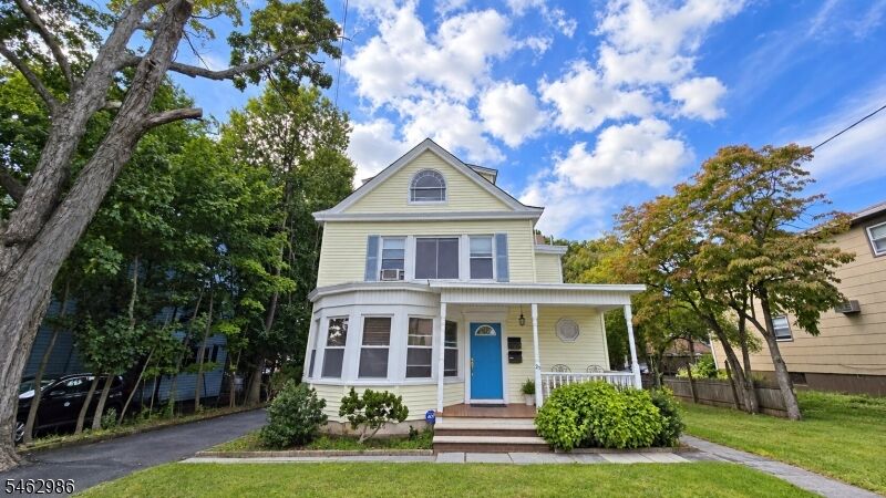 Property Photo: 21 Gould Pl 1 NJ 07006