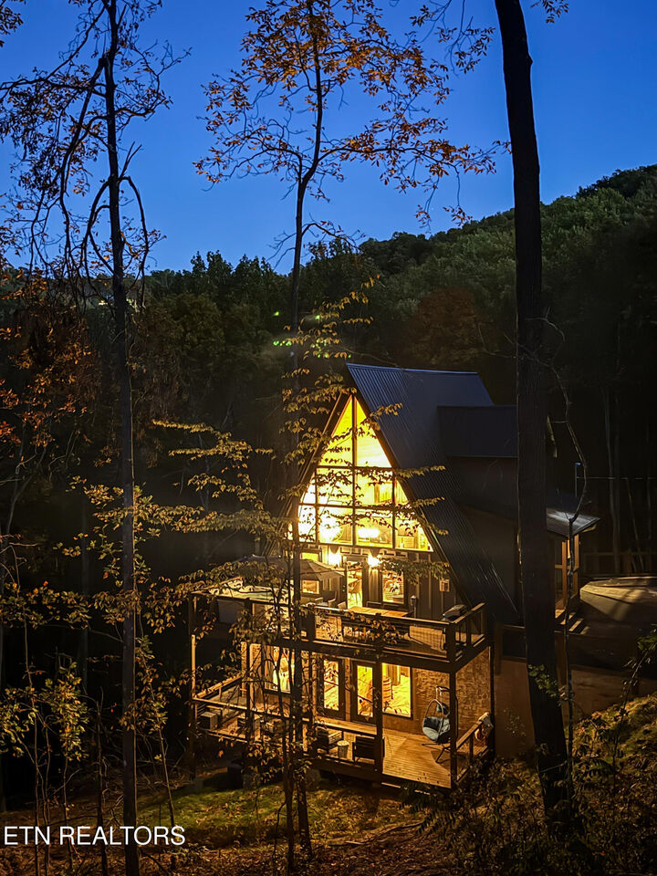 Property Photo: 2313 Grey Fox TN 37862