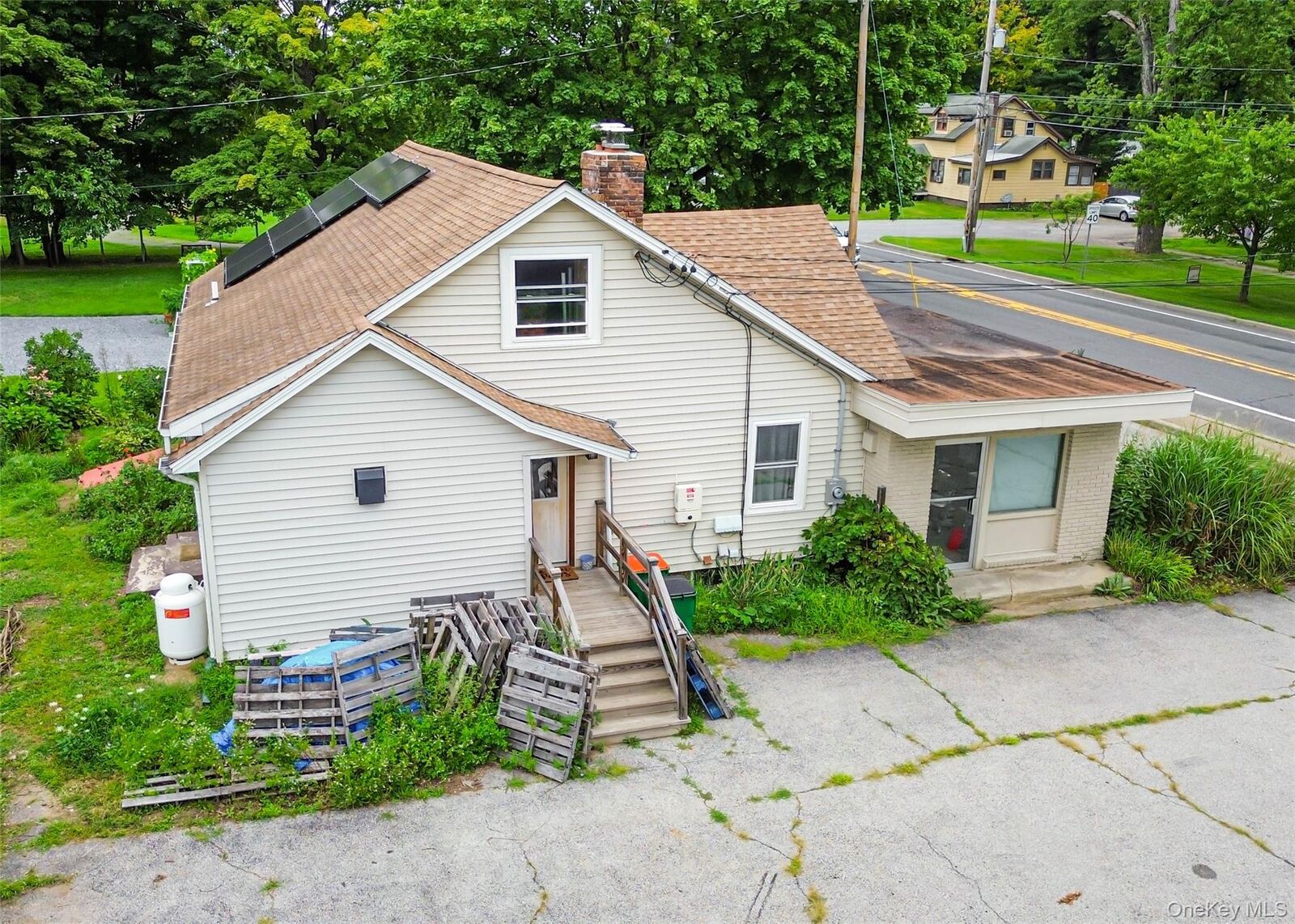 Property Photo: 1085 Violet Avenue NY 12538