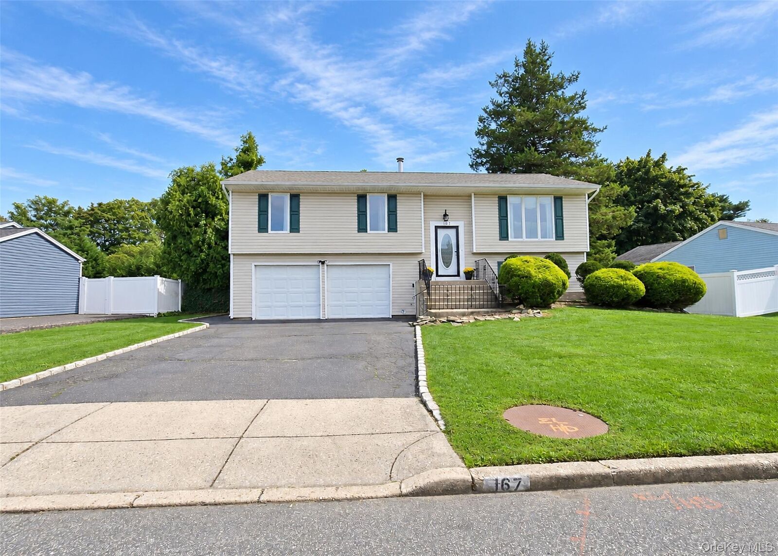 Property Photo:  167 Glenmere Way  NY 11741 