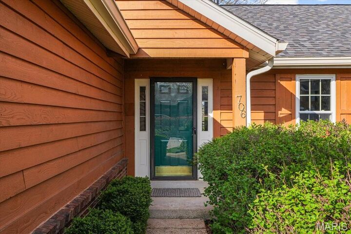 Property Photo: 706 Cedar Bluff Court MO 63021